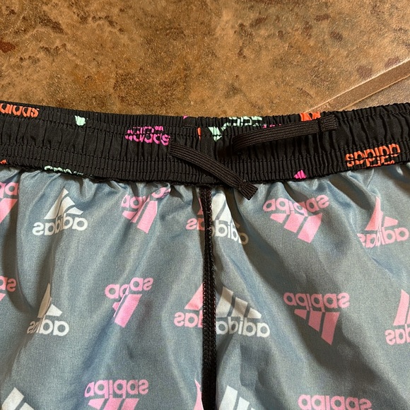 adidas shorts - Picture 4 of 4